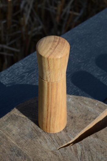 Pfeffermühle aus fränkischer Eiche – Bild 2